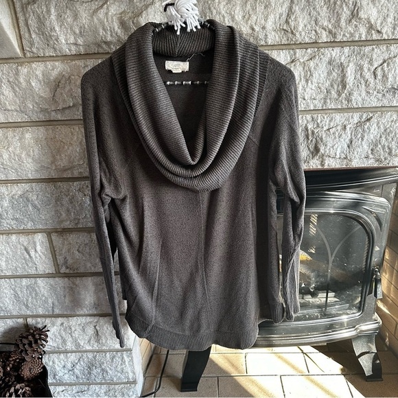 Cupio Cozy Gray/Green Cowl Neck Sweater Size Medium - Picture 1 of 6